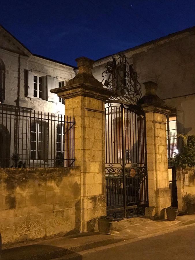 Bed and Breakfast Cours de Thomazeau à Castillonnès Extérieur photo